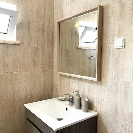 Pedroso: Nature, Mountains And The Ocean Cascais